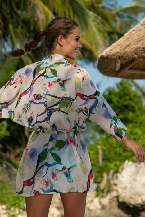 Narzutka plażowa pareo białe w kwiaty LONG