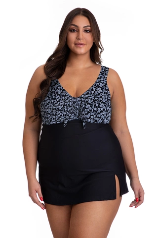 Jednoczęściowy kostium kąpielowy wyszczuplający przypominający sukienkę plażową