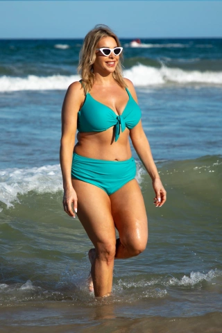 Dwuczęściowy kostium kąpielowy modelujący wyszczuplający Plus Size biustonosz usztywniany i wysokie majtki z marszczeniami 